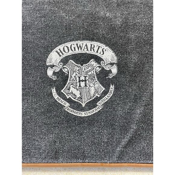 Harry Potter Notebook Laptop Sleeve Case Hogwarts W/Pockets & Soft Interior - Picture 2 of 10